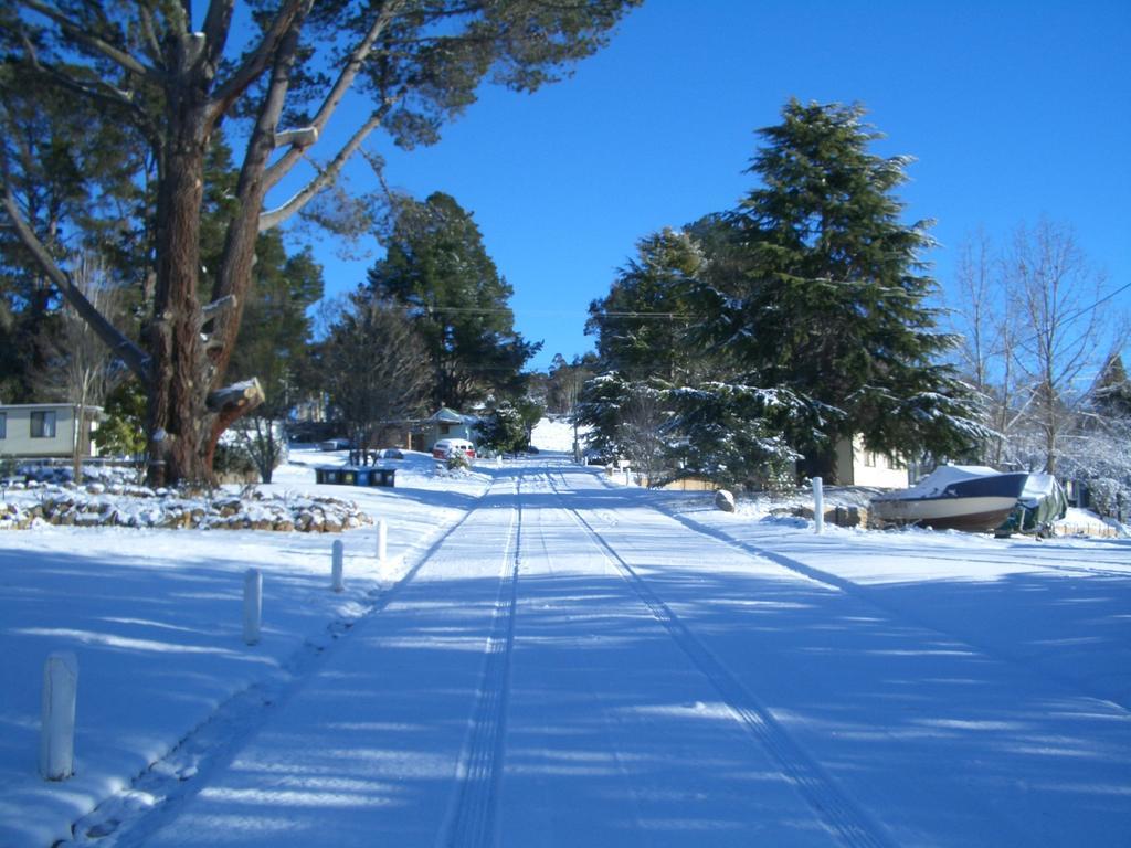 Rainbow Pines Tourist Caravan Park Adaminaby Eksteriør billede