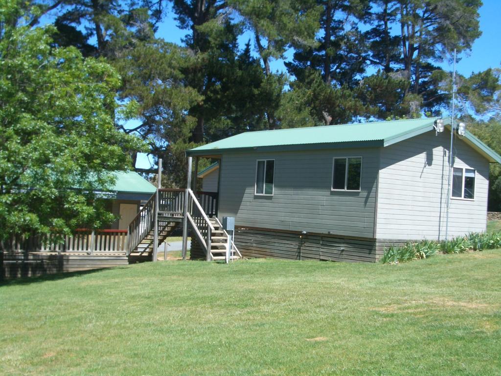 Rainbow Pines Tourist Caravan Park Adaminaby Eksteriør billede
