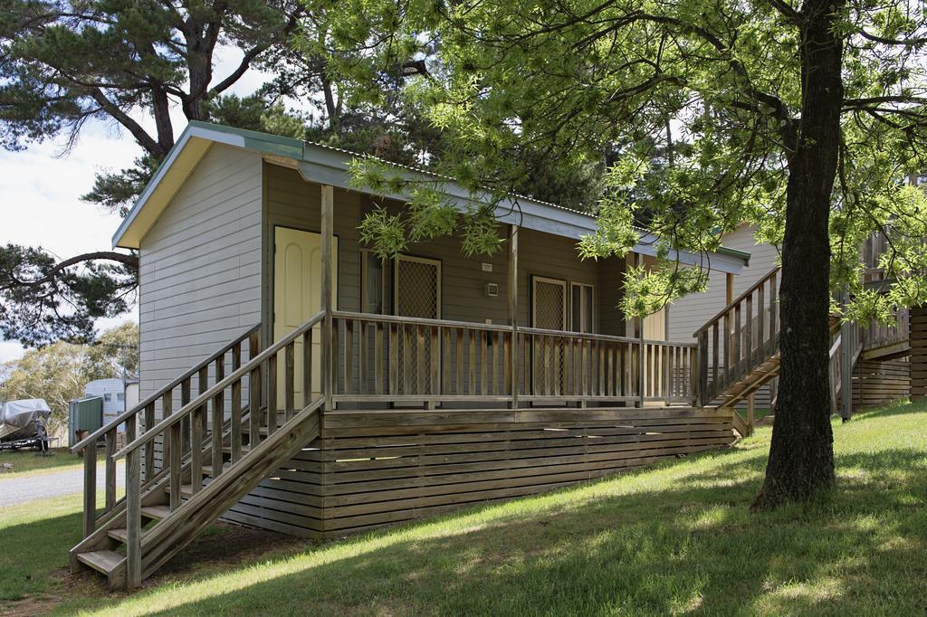 Rainbow Pines Tourist Caravan Park Adaminaby Eksteriør billede